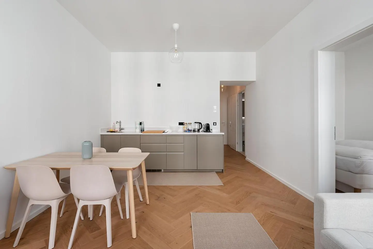 Modern Wohnen Im Renovierten Stil-Altbau Viena Apartamento