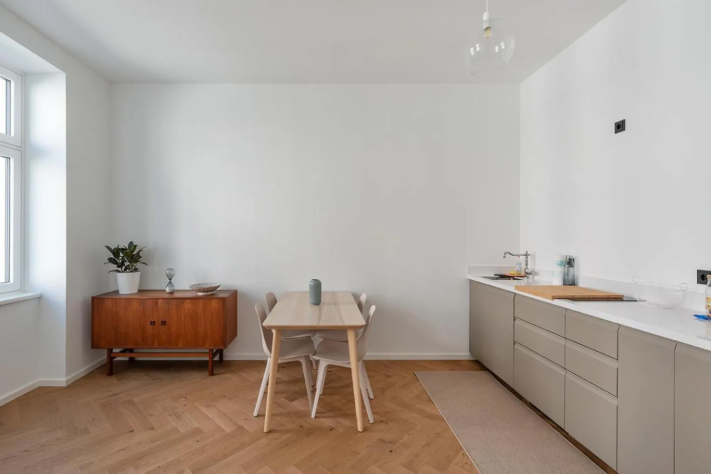 Modern Wohnen Im Renovierten Stil-Altbau Wien 0*,  Österreich