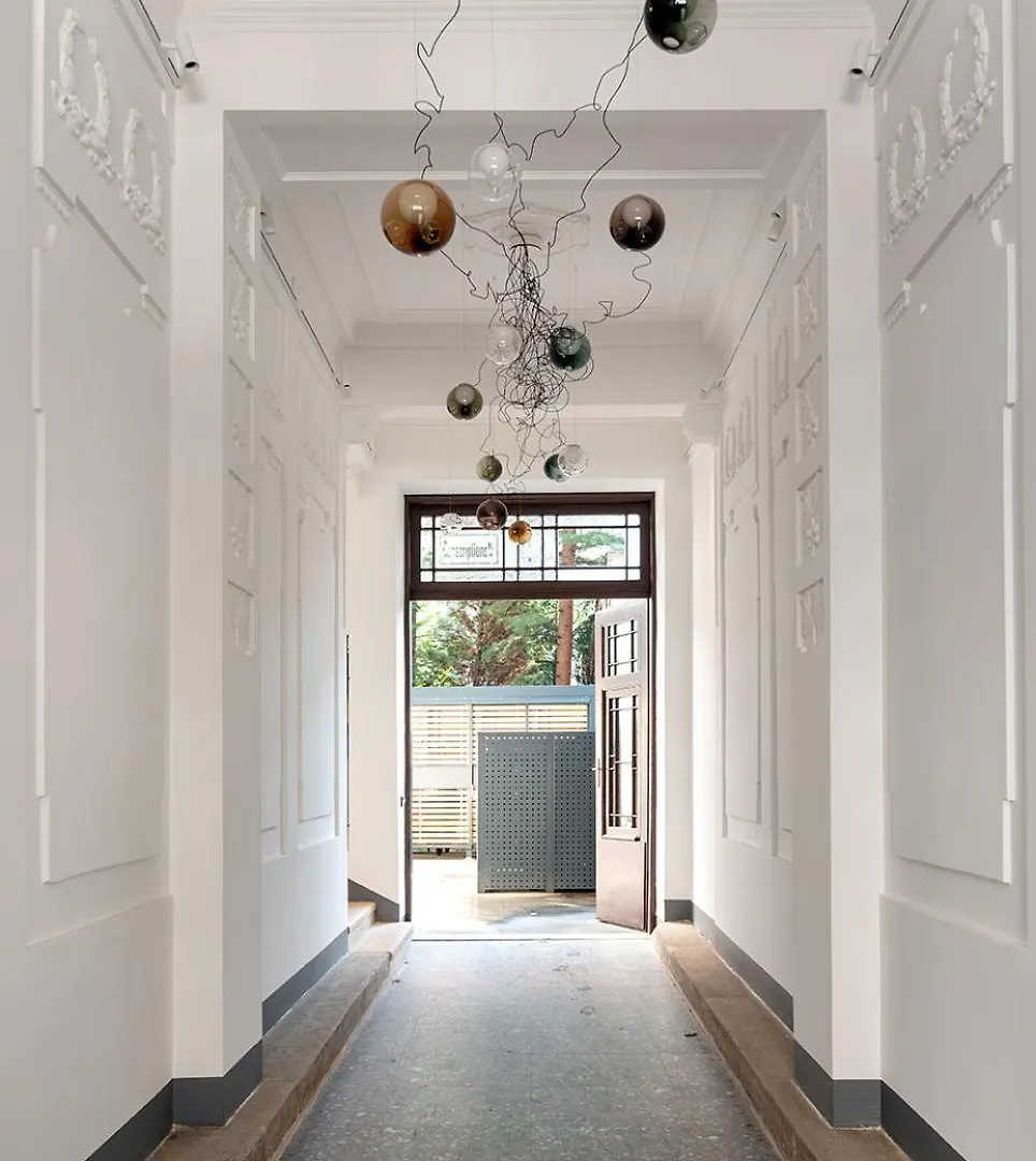Modern Wohnen Im Renovierten Stil-Altbau Vienna Apartment