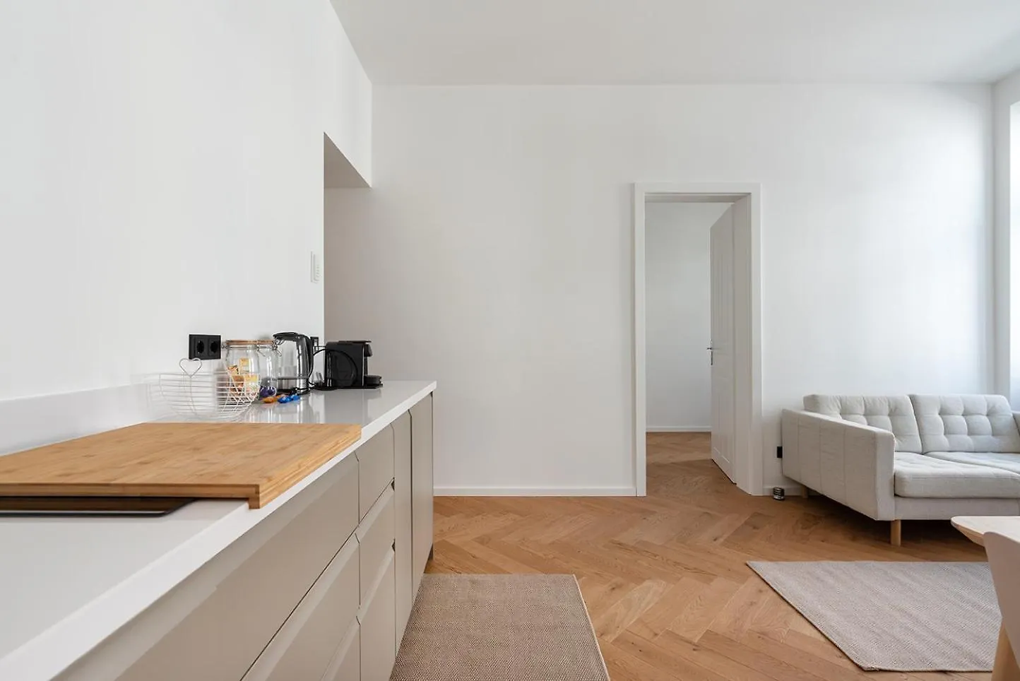 Modern Wohnen Im Renovierten Stil-Altbau Vienna Apartment
